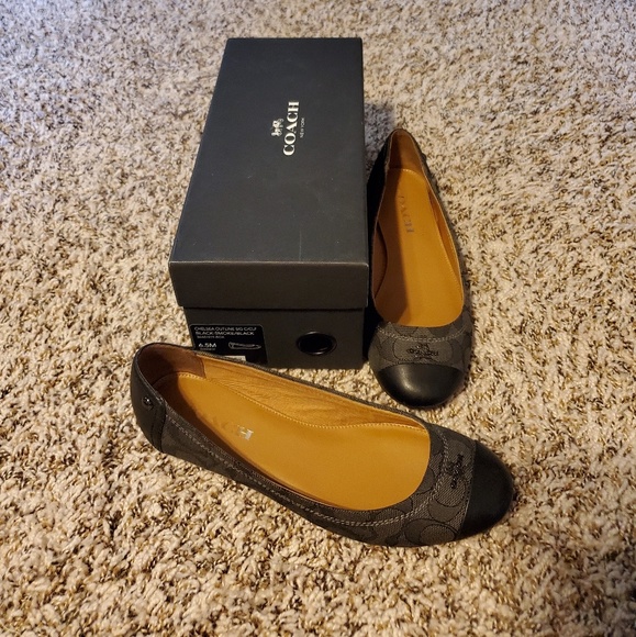 Black Coach Flats - Picture 2 of 4